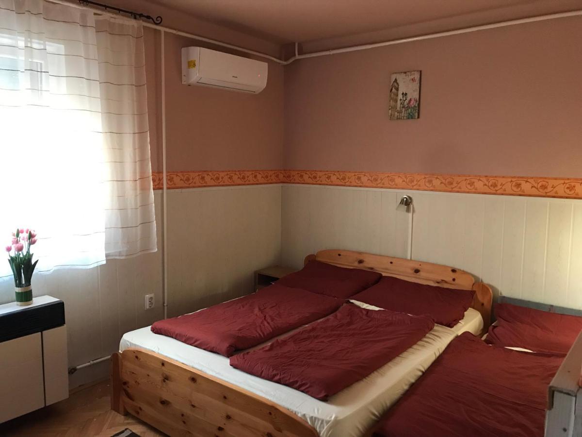 Apartamento Summer Apartman Hajdúszoboszló Exterior foto